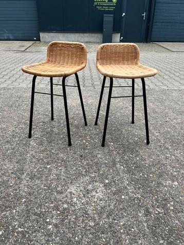 2 barkrukken Rohe Nordwolde vintage retro jaren 60 samen €95 beschikbaar voor biedingen
