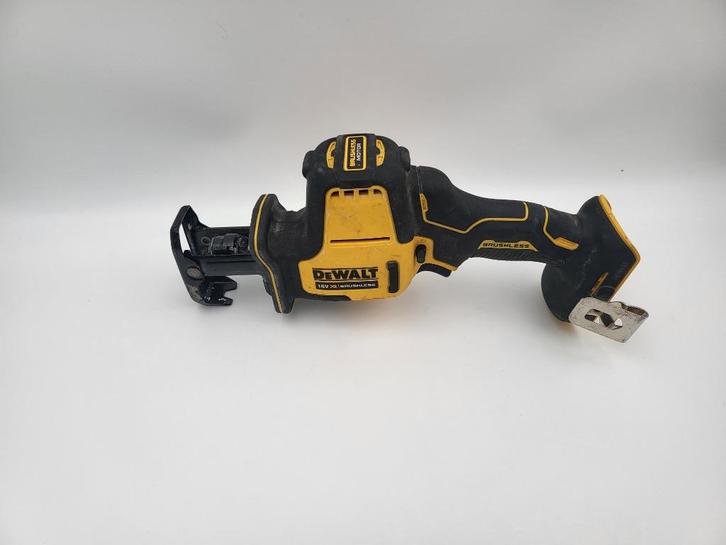 DEWALT DCS369 18V XR Reciprozaag Body Met Koffer | Nette Sta, Doe-het-zelf en Verbouw, Overige Doe-het-zelf en Verbouw, Ophalen of Verzenden