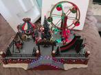 Kersthuisje kerstdecoratie kermis speeltuin, Diversen, Kerst, Ophalen of Verzenden, Zo goed als nieuw
