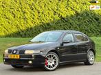 UNIEKE Seat Leon Topsport 1.8-20VT 4X4 | Dakraam | OrgiNL |, Auto's, Seat, Gebruikt, Zwart, 4 cilinders, Leon