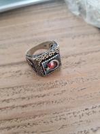 Turkse, 925 zilveren ring met robijntje. Maat 18., Ophalen of Verzenden, Zilver, Ring, Met edelsteen