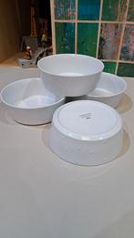 Nieuw witte porseleine schalen sterren Fabienne Chapot 20 cm, Huis en Inrichting, Nieuw, Ophalen of Verzenden, Schaal of Schalen