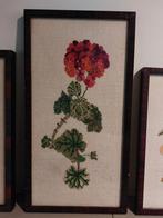 3 Vintage Borduurwerken met Bloemen, Ophalen of Verzenden