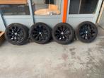 Winter set zo goed als nieuw!, Auto-onderdelen, Gebruikt, Verzenden, 17 inch, Winterbanden