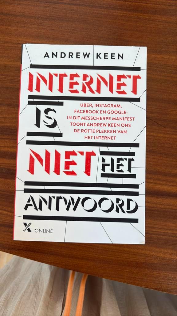 Andrew Keen - Internet is niet het antwoord, Boeken, Overige Boeken, Zo goed als nieuw, Ophalen of Verzenden