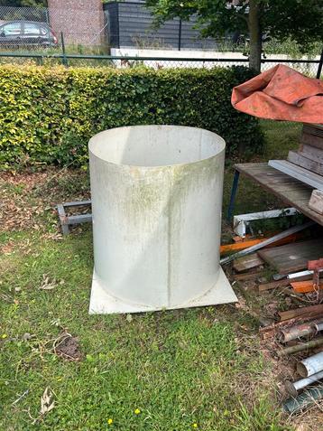Grote kunstof bak Compostbak bloembak ijsbad beschikbaar voor biedingen