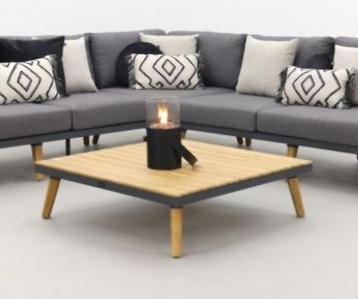 Loungetafel  beschikbaar voor biedingen