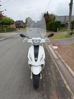 Piaggio fly, Fietsen en Brommers, Scooters | Piaggio, Ophalen, Zo goed als nieuw, Fly