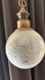 Vintage messing hanglamp met geëtst glas – klassiek design, Ophalen of Verzenden, Zo goed als nieuw, Metaal, Minder dan 50 cm