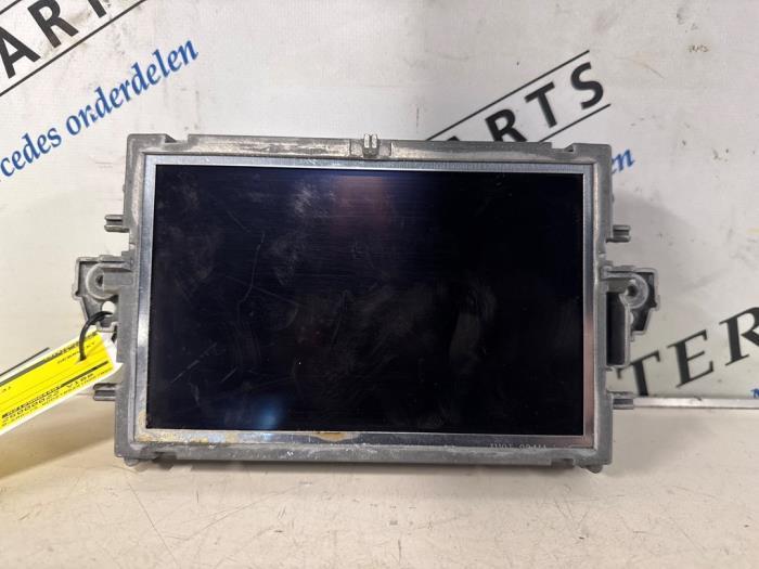 Navigatie Display van een Mercedes CLS-Klasse, Auto-onderdelen, Elektronica en Kabels, Mercedes-Benz, Gebruikt, 3 maanden garantie