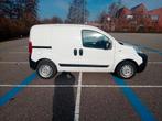Fiat fiorino 1.4 benzine bj 2016, Voorwielaandrijving, Stof, 4 cilinders, Wit