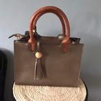 Mooie ruime tas, brons kleur, merk Escarté - nieuw, Sieraden, Tassen en Uiterlijk, Tassen | Damestassen, Nieuw, Ophalen of Verzenden