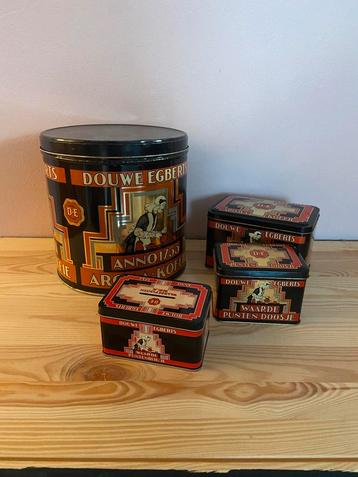 Douwe Egberts blikken, oa spaarpuntenblikje beschikbaar voor biedingen