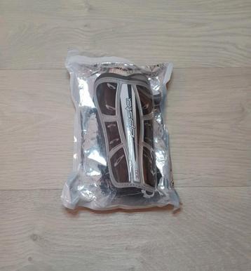 NIEUW IN VERPAKKING KIPSTA SCHEEN BERSCHERMERS MAAT M beschikbaar voor biedingen