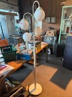 Vintage bol lamp staand., Huis en Inrichting, Ophalen of Verzenden, Zo goed als nieuw, X, 150 tot 200 cm