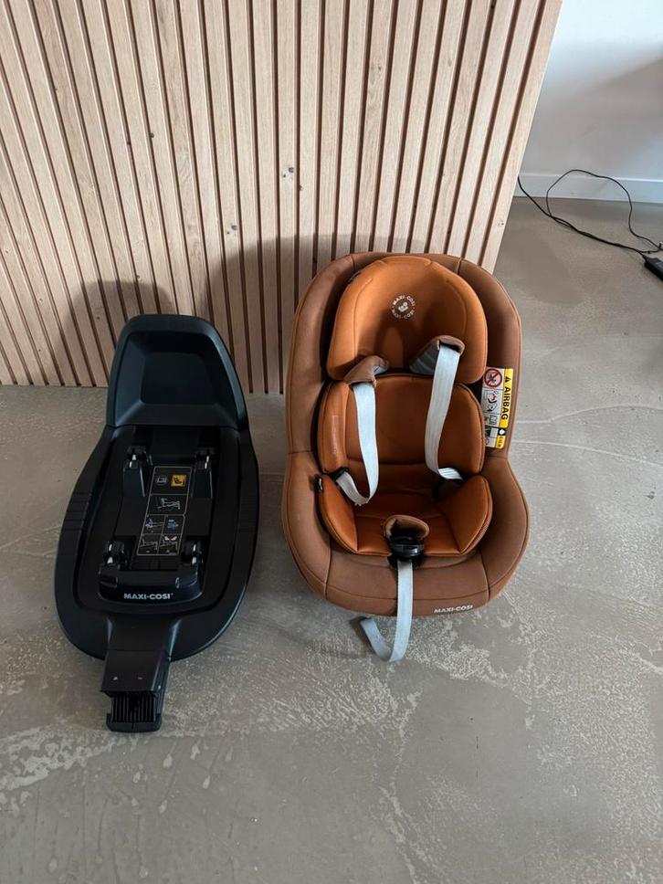 Autostoel Maxi-Cosi Pearl Pro 2 i size met base, Kinderen en Baby's, Autostoeltjes, Gebruikt, Maxi-Cosi, 0 t/m 18 kg, Isofix, Verstelbare rugleuning