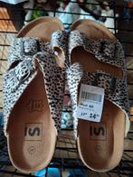Slippers maat 40, Ophalen of Verzenden, Zo goed als nieuw, Wit