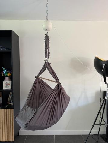 Moonboon babywieg met motor hangmat compleet beschikbaar voor biedingen