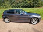 BMW 118i,  bj 2005, 5deurs, nieuwe banden, nieuwe accu, enz, Auto's, BMW, 1-Serie, Zwart, 4 cilinders, Bedrijf