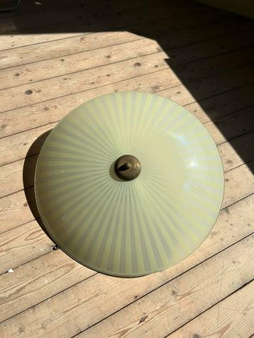 Glazen hanglamp voor aan het plafond beschikbaar voor biedingen