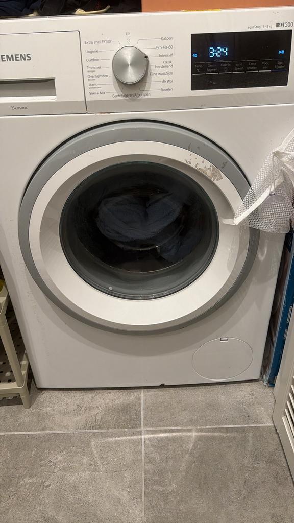 Siemens iQ300 Wasmachine - 8kg, Witgoed en Apparatuur, Wasmachines, Gebruikt, Voorlader, 6 tot 8 kg, 85 tot 90 cm, 1200 tot 1600 toeren