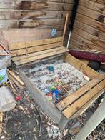 Zandbak met bankjes GRATIS!, Ophalen of Verzenden, Gebruikt