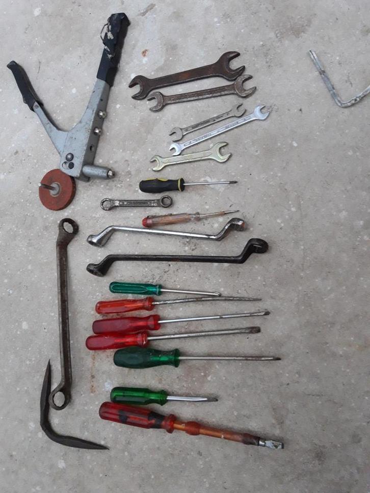 Diverse Schroevendraaiers & Handgereedschap, Doe-het-zelf en Verbouw, Gereedschap | Handgereedschap, Gebruikt, Ophalen of Verzenden
