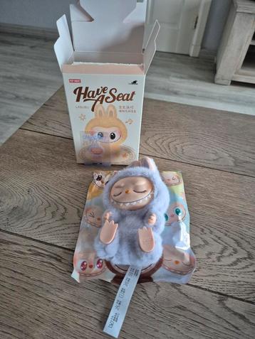 Originele labubu  beschikbaar voor biedingen