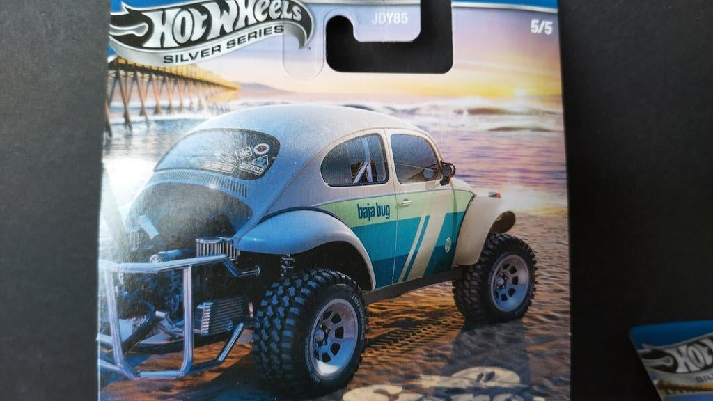Volkswagen VW Baja Bug 1:64 3inch Hotwheels Silver Surf Pol, Hobby en Vrije tijd, Modelauto's | Overige schalen, Auto, Verzenden