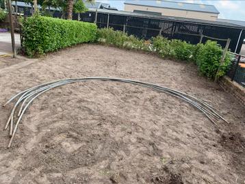 Frame voor een koepel kas beschikbaar voor biedingen
