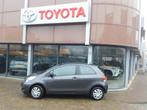 Toyota Yaris 1.0 VVTi Acces | Airco | AUX | (bj 2011), Voorwielaandrijving, Gebruikt, 750 kg, Elektrische ramen