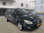 Hyundai I30 1.6i i-Catcher/ VELGEN/ LEDER, Auto's, Hyundai, Voorwielaandrijving, Gebruikt, 1591 cc, 4 cilinders