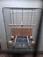 Papegaaienkooi gebruikt 70x50x90.Totale hoogte 170 cm, Ophalen, Gebruikt, Metaal, Vogelkooi
