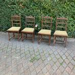 Vintage Eetkamerstoelen met Houtsnijwerk  (Set van 4), Ophalen