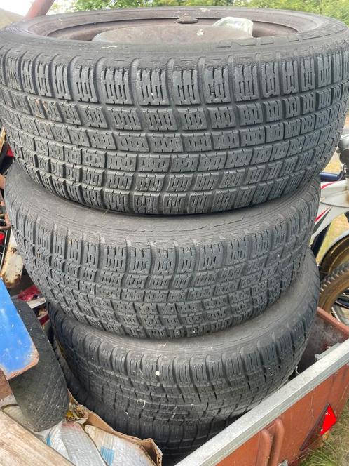 4 x stalen velgen met nog redelijke banden oa vw 5 gaats, Auto diversen, Autosport-onderdelen, Gebruikt, Ophalen