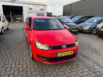 Volkswagen Polo 1.4-16V Comfortline|Automaat beschikbaar voor biedingen