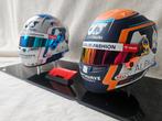2x Nyck de Vries helmen 1:2 met showbox., Ophalen, Zo goed als nieuw, Formule 1
