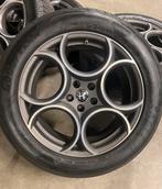 19” Originele Alfa Romeo Stelvio Velgen + Zomerbanden, 19 inch, Banden en Velgen, Ophalen of Verzenden, 235 mm