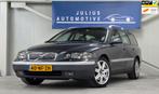 Volvo V70 2.5 T Comfort Line Trekhaak Garantie Leer Nieuwe A, Voorwielaandrijving, 1556 kg, Beige, 2521 cc