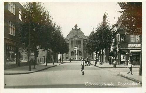 (701-334-047) Geleen Lutterade Raadhuislaan, Verzamelen, Ansichtkaarten | Nederland, Limburg, Verzenden