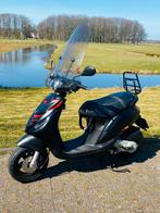 Piaggio zip sp 4T 2017 - blauw kenteken, Fietsen en Brommers, Scooters | Piaggio, Ophalen, Zo goed als nieuw, Zip