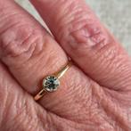 Nieuwe goudkleurige ring, Sieraden, Tassen en Uiterlijk, Ringen, Nieuw, Ophalen of Verzenden, Dame, Goud