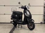GTS 4T Vespa look 2020 14500km DIGITAL DISPLAY scooter, Fietsen en Brommers, Ophalen, Maximaal 45 km/u, Zo goed als nieuw, Benzine