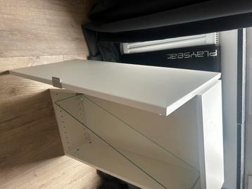 Hangkastje voor aan de muur met glazen plan