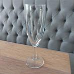 Champagne glas op voet - hoogte ca 18 cm, Verzamelen, Glas en Borrelglaasjes, Ophalen of Verzenden, Zo goed als nieuw, Overige typen