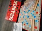 SCRABBLE, Hobby en Vrije tijd, Gezelschapsspellen | Bordspellen, Ophalen of Verzenden