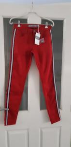 mooie rode Geisha broek nieuw!, Ophalen, Nieuw, Maat 34 (XS) of kleiner, Lang