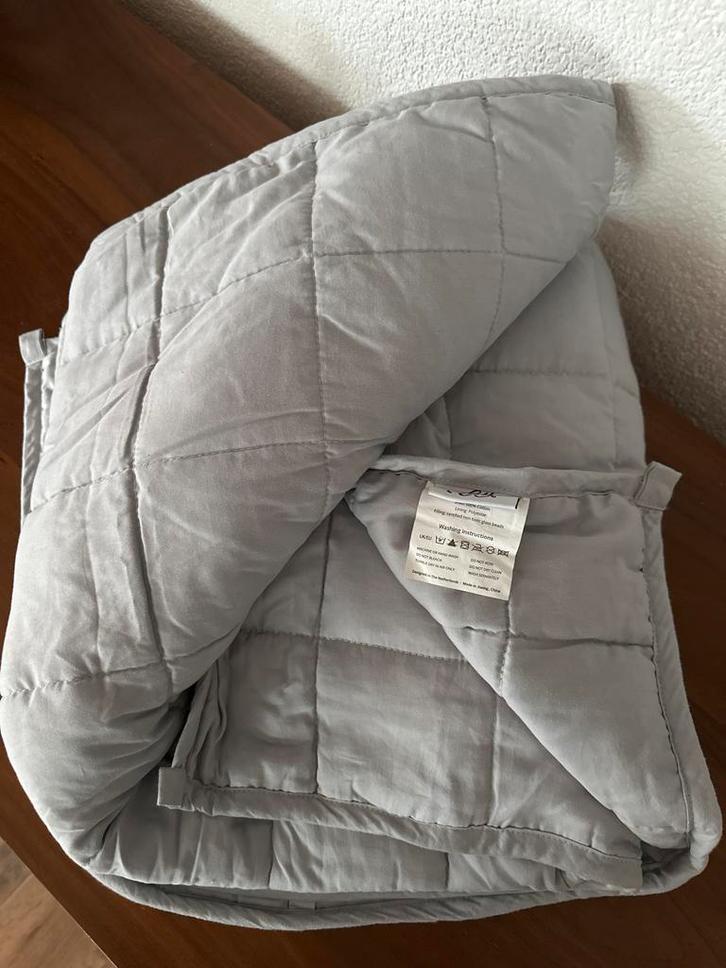 Ella Zwaartedeken 4,5kg - 100x170cm, Huis en Inrichting, Slaapkamer | Beddengoed, Zo goed als nieuw, Deken of Dekbed, Eenpersoons