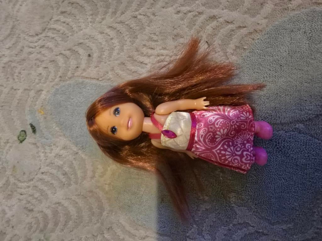 Leuke Barbie Pop met Rode Haar, Ophalen of Verzenden, Gebruikt, Barbie