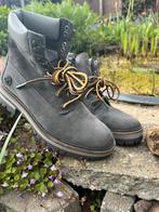 Timberland dames grijs nubuckleer hogere hak, Ophalen of Verzenden, Zo goed als nieuw, Grijs